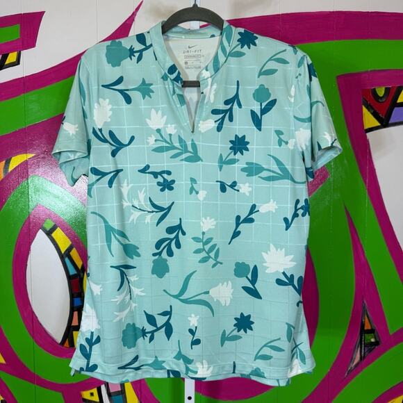 Nike Dri-Fit, Floral V-Neck Shirt. Size Large. In excellent condition! - Picture 1 of 5